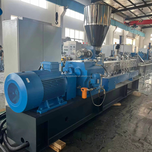 Extrudeuse à double vis en plastique 500-1000 kg/h PP+<span class=keywords><strong>SBS</strong></span> remplie de CaCO3 Machine de granulation de masterbatch Machine de fabrication de granulés Ligne de production - Product Image 1