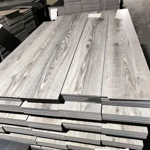 Vente en gros Planche de vinyle lâche de luxe Revêtement de sol spc verrouillable par encliquetage