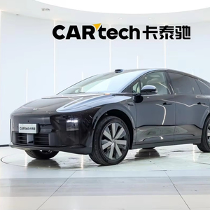 Li Auto I6 2025 2WD Edición Estándar SUV Puro de Lujo Familiar de 5 Plazas EV Usado con Bajo Kilometraje, Casi Nuevo para Exportación, Alta Eficiencia - Product Image 1