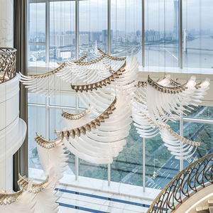 Lustre moderne sur mesure décoratif pour plafond, grandes ailes, verre de luxe, <span class=keywords><strong>suspension</strong></span> pour hôtel, <span class=keywords><strong>plumes</strong></span>, éclairage sur mesure - Product Image 4