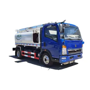 Sinotruk Howo 4x2 5000L 6000L Tankwagen mit Spender