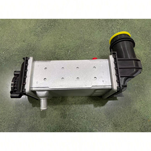 Intercooler Refrigerado por Agua 05C145785C 05C145785D para <span class=keywords><strong>Golf</strong></span> <span class=keywords><strong>8</strong></span> Polo T-Cross <span class=keywords><strong>1.0</strong></span> <span class=keywords><strong>TSI</strong></span> EA211 - Actualizado con PA66-GF35 Antivibración - Product Image 4