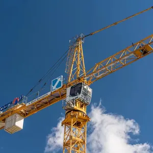 TC7052-25 25 Ton Zoomlion Tower Crane Used Construction Building Crane With Engine Pump Motor-Price On Sale