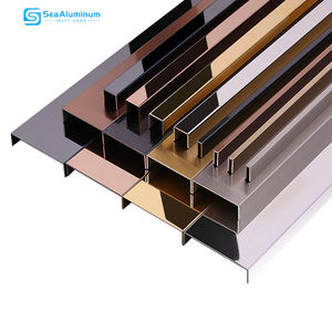 Profilé en <span class=keywords><strong>U</strong></span> en <span class=keywords><strong>aluminium</strong></span> Accessoires de décoration intérieure <span class=keywords><strong>Moulure</strong></span> de garniture en <span class=keywords><strong>aluminium</strong></span> Panneau en alliage pour décoration extérieure Matériel - Product Image 2