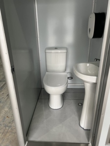 Baños Prefabricados Modernos y Portátiles en Venta para Edificios de Oficinas, Rentables para Obras de Construcción Móviles al Aire Libre - Product Image 3