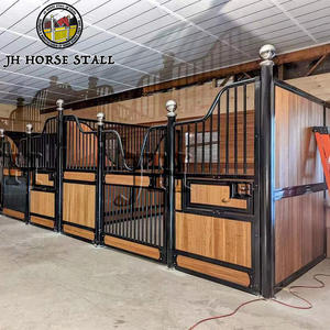 Goedkope prijs 12x12ft HDPE paardenstalpanelen stalen paardenbox voorpaneel met draaideur bron leverancier - Product Image 1