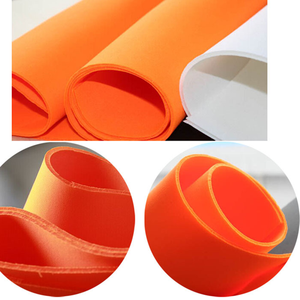 Tela de sándwich de buceo de <span class=keywords><strong>neopreno</strong></span> 320gsm 75D/72F de alta calidad de China - Product Image 2