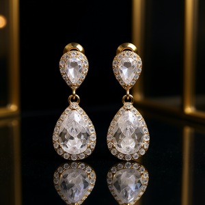 Orecchini Pendenti E3744 in Oro Bianco con Cristalli a Goccia e Strass, Gioielli Classici da Sposa per Donna - Product Image 2