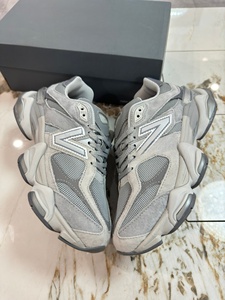 Zapatos Deportivos para Hombre de Diseño Moderno 9060 de Alta Calidad, con Suela Gruesa, Transpirables y Cómodos para Caminar al Aire Libre - Product Image 5