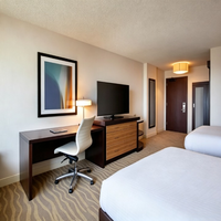 Modernes Kommerzielles Hotel-Schlafzimmer-Einrichtungsset: L-förmiges Sofa, Gepolstertes Wandpaneel, Nachttisch, Bettbox, TV-Schrank
