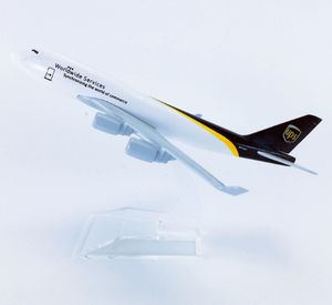 Plusieurs styles de B747-400 Boeing (16cm 1/400) - Product Image 3
