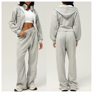 Completo Sportivo Casual All'Ingrosso per Fabbriche, <span class=keywords><strong>Tuta</strong></span> Sportiva Morbida e Set per il Fitness, Abbigliamento Sportivo da Esterno per il Tempo Libero e il Fitness da Donna - Product Image 1