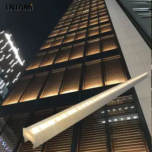 LNJAMI Fabricant Vente en gros IP66 12W RGB RGBW DMX 512 LED Lumière linéaire de façade pour l'éclairage de lave-mur de paysage de bâtiment