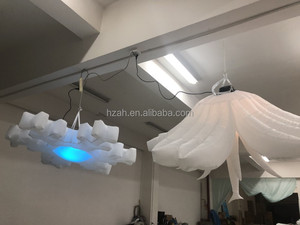 Trang Trí Trần Bơm Hơi Cho Bữa Tiệc Giáng Sinh Bong Bóng Bông Tuyết Khổng Lồ Có Thể Bơm Hơi Có Đèn Led - Product Image 6