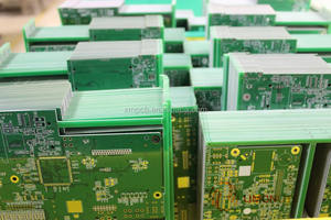 تصنيع لوحات الدوائر المطبوعة حسب الطلب مع تقنية SMT، لوحات FR4 أحادية أو مزدوجة الجانب مغطاة بالنحاس للاستخدام في تصنيع لوحات الدوائر المطبوعة - Product Image 2