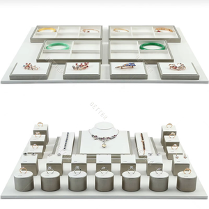 صينية عرض مجوهرات بيضاء فضية قابلة للتخصيص، منظم وظيفي لعرض القلائد والأقراط والخواتم والأساور، صينية مجوهرات قابلة للتكديس - Product Image 1