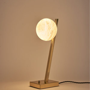 Lampe de table en marbre naturel avec abat-jour en verre, source de lumière LED, décoration intérieure, design minimaliste, origine Zhongshan, respectueuse de l'environnement - Product Image 3