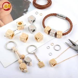 Luxurious <b>letter</b> cube beads with electroplated <b>metal</b> accents, suitable for fashion jewelry and gift accessories - Product Image 3