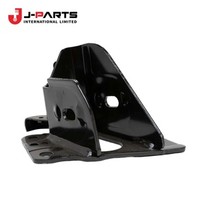 ขายึดชิ้นส่วนประกอบช่วงล่างด้านหลัง สำหรับ Toyota HIACE KCH10 Granvia ปี 2000-2002 รุ่นด้านหน้าขวา หมายเลขอะไหล่แท้ 57703-26010 5770326010 - Product Image 2
