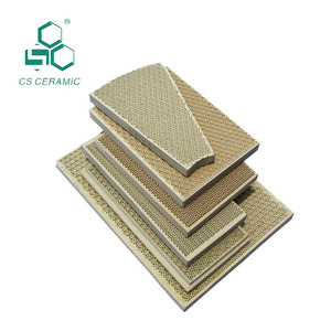 Plaque céramique <span class=keywords><strong>en</strong></span> nid d'abeille infrarouge 200x140x13 mm <span class=keywords><strong>en</strong></span> cordiérite et alumine pour cassette de cuisson industrielle au gaz - Product Image 1