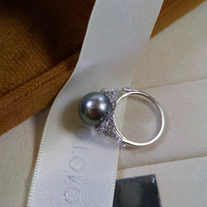 ชุดราชินีน้ำแข็งเงินแท้ 925 ประดับด้วยเพทาย แหวนไข่มุกสีเทาธรรมชาติขนาด 11-12 มม. อุปกรณ์เสริม - Product Image 2