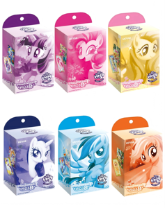 Lot de 12 boîtes en gros KAYOU <span class=keywords><strong>My</strong></span> <span class=keywords><strong>Little</strong></span> <span class=keywords><strong>Pony</strong></span> - <span class=keywords><strong>Jeu</strong></span> de cartes à collectionner Amitiés Démarrent - Boîte de collection Cartes Kayou TCG Anglais - Product Image 4