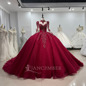 XS198 Hermoso Vestido de Quinceañera con Cuello Alto Ilusorio y Lentejuelas Color Borgoña para Chicas de 15 Años - Product Image 2