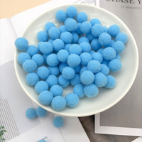 Pompons miniatures en polyester hautement élastiques Fuzzball en stock, boules en peluche colorées, matériaux de bricolage faits à la main du Zhejiang pour vêtements