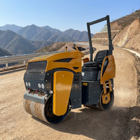 Mini-compacteur routier vibrant hydraulique à conducteur embarqué de 1 tonne à haute efficacité pour la construction routière