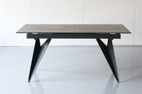 Table pliable de 6 places Mobilier de salle à manger en verre trempé avec pieds en céramique métal luxe moderne et léger personnalisé