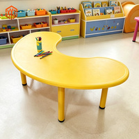Table et chaise en plastique Stable Crescent pour enfants, table d'activités à pieds réglables, pour maternelle, salle de jeux, maison, loisirs créatifs, vente en gros