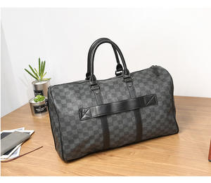 Sac de Voyage à Carreaux en PU, Bagage Portable pour Rangement d'Affaires de Bébé, Imperméable et Résistant à l'Usure, Sac de Sport Personnalisé de Grande Capacité pour les Loisirs - Product Image 4