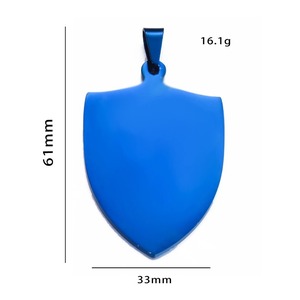 Collar con Colgante en Forma de Triángulo y Escudo en 6 Colores, 2 Tamaños, Acero Inoxidable, Joyería Unisex de Moda para Hombre y Mujer, Regalo Diario - Product Image 4