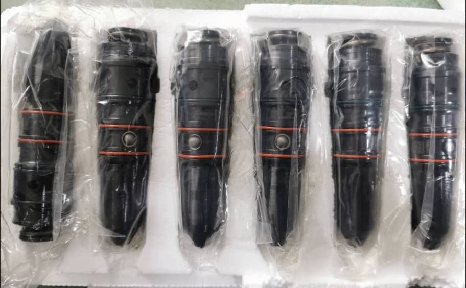 diesel  nozzle injector 3054218 for cummins auto fuel injection spare part 305-4218 for NT855 NTA855 Shantui SD32