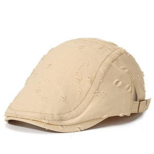 Bérets Hypoallergéniques Smart Products Classiques Beige à Trous pour Hommes, Casquettes de Golf Anti-Plis Très Abordables et de Haute Qualité pour Hommes - Product Image 2
