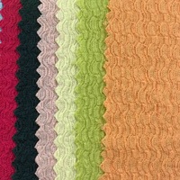 2202 #   Tissu ondulé froissé en maille warp texturée extensible 240 g/m² pour la confection de vêtements féminins – Vente en gros pour usines