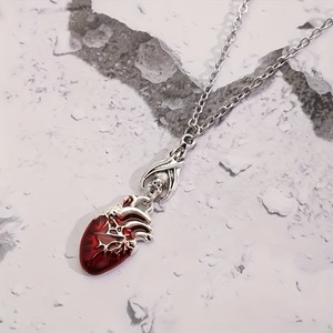 Collar con forma de corazón de murciélago, joyería de vampiro, gótico, pagano, accesorios de bruja, corazón de sangre, órgano, retro, alternativo, gargantilla para mujer - Product Image 2