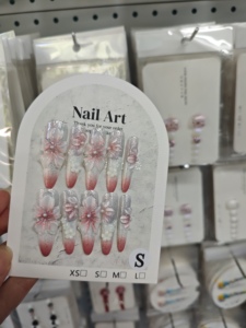 Faux Ongles Longs Pointus Faits Main à Coller – Vente en Gros, Esthétique de Luxe, Fleurs 3D et Perles – Fournisseur Grossiste - Product Image 4