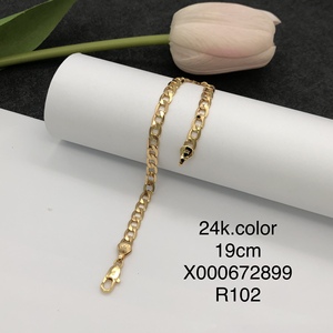 XUPING Gioielli all'Ingrosso <span class=keywords><strong>Bracciale</strong></span> a Catena Cubana <span class=keywords><strong>Sottile</strong></span> Placcato <span class=keywords><strong>Oro</strong></span> 14K 18K 24K Design Classico Minimalista di Tendenza per Occasioni Speciali - Product Image 3