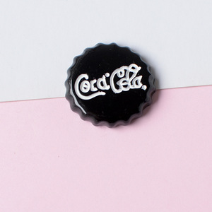 Ingrosso Accessori in Resina Fai da Te: Charms per Scarpe con Fondo Piatto e Cover per Telefono in Plastica, a Tema Religioso, Musicale, Orso Nero Violento e Fatato - Product Image 4