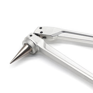 3/8 5/8 1/2 3/4 Expansor <span class=keywords><strong>de</strong></span> tubo PEX <span class=keywords><strong>de</strong></span> 1 pulgada con abrazadera Herramientas manuales <span class=keywords><strong>de</strong></span> acero <span class=keywords><strong>de</strong></span> <span class=keywords><strong>cobre</strong></span> <span class=keywords><strong>para</strong></span> conexiones <span class=keywords><strong>de</strong></span> radiador <span class=keywords><strong>de</strong></span> agua Mango <span class=keywords><strong>de</strong></span> plástico - Product Image 2