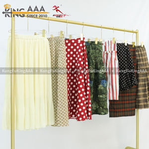 KungFu KingAAA 批量二手夏季连衣裙 女士混尺码棉/涤混纺成包批发供应商定制 - Product Image 5