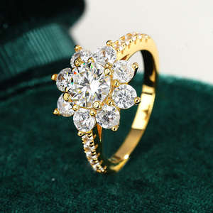 Vente en gros d'usine, bague de fiançailles et de mariage pour femme en argent 925 plaqué or blanc avec diamant moissanite, bijoux de luxe tendance, cadeau - Product Image 5