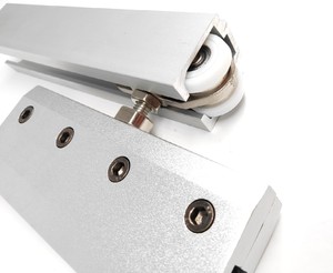 Sistema de Ruedas Colgantes para Puertas Correderas de Vidrio de Aleación de Aluminio OEM ODM, Herrajes para Sistemas de Puertas de Vidrio para Duchas - Product Image 3