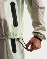 Ensemble de survêtement imperméable à capuche coupe-vent pour homme, avec empiècements contrastants, style Techwear, logo personnalisé, pour activités urbaines, extérieures et de randonnée, OEM ODM, veste