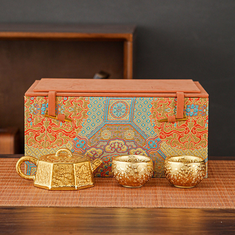 Gold tea set 2