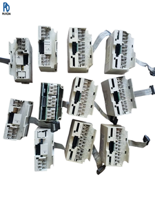 FX2N-4DA FX2N-4AD โมดูลเอาต์พุตแบบอนาล็อก FX2N-2AD FX2N-4AD-PT โมดูลควบคุมอัตโนมัติทางอุตสาหกรรม - Product Image 1