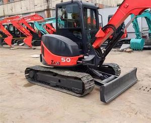 Excavatrice d'occasion Hitachi ZX50U de 5 tonnes, d'origine japonaise, excavatrice sur chenilles pour projets de construction - Product Image 3
