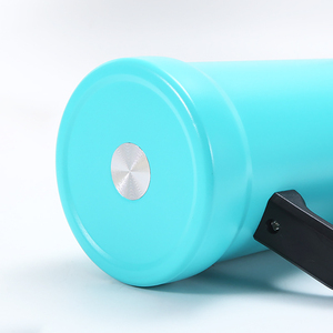 Venta al por mayor logotipo personalizado taza <span class=keywords><strong>de</strong></span> cerveza 24oz agarre Original <span class=keywords><strong>de</strong></span> acero inoxidable vacío taza <span class=keywords><strong>de</strong></span> cerveza con asa tapa vaso - Product Image 4