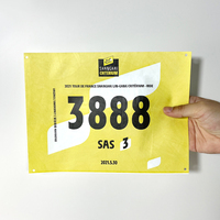Bavoirs jetables personnalisés de haute qualité, taille A5, numéros de course, bavoirs numérotés en papier Tyvek imperméable